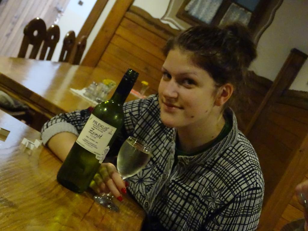 ליוטומר Farm Stay Frank Ozmec Wine And Glamping Estate מראה חיצוני תמונה